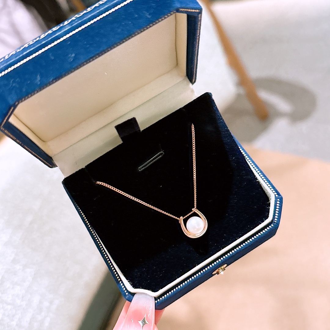 Hypoallergenic Silver Necklace Light Luxury Everyday Wear Gold