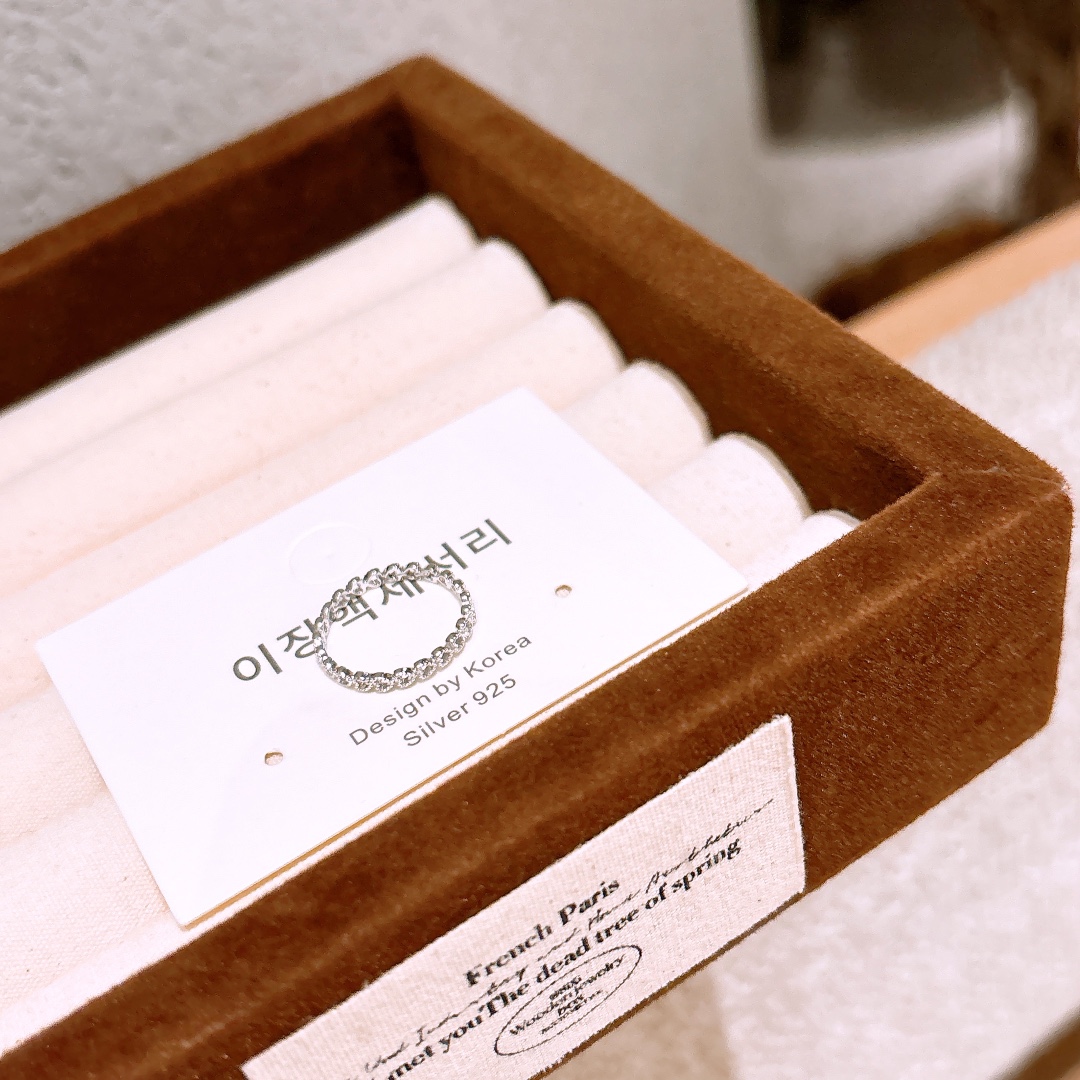 Hypoallergenic Silver Ring Vintage Valentine's Day Gold