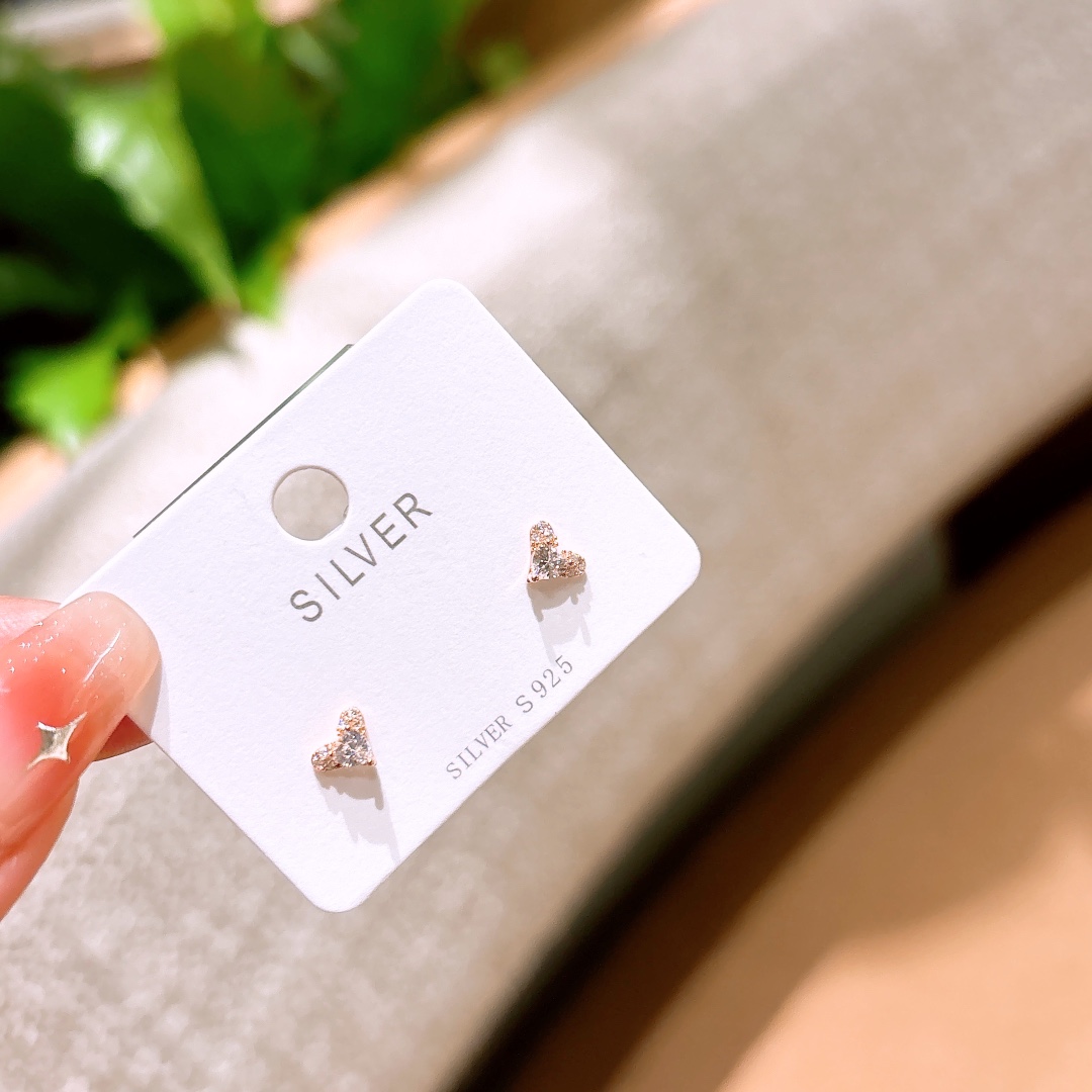 S925 Sterling Silver Earrings Sweet & Cool New Year Silver