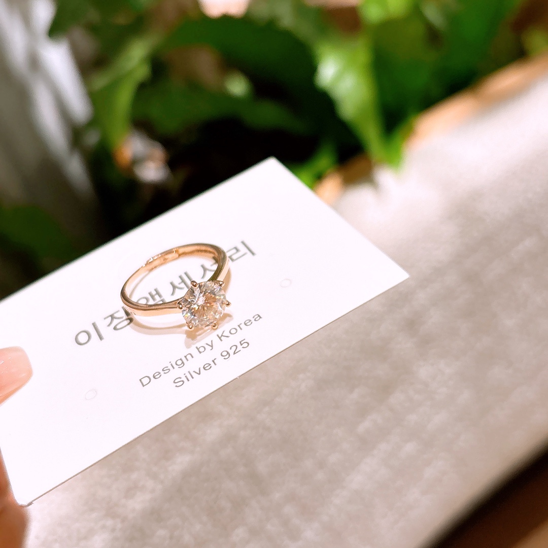 Low Allergy Silver Moissanite Ring Fresh Workplace Gold