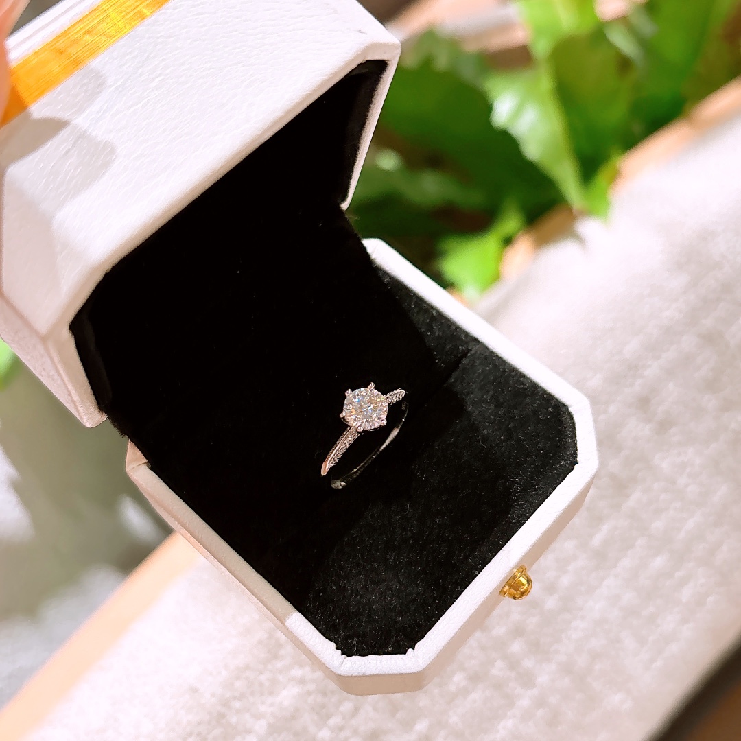 Nickel Free Silver Moissanite Ring Precision Wedding Favor Silver