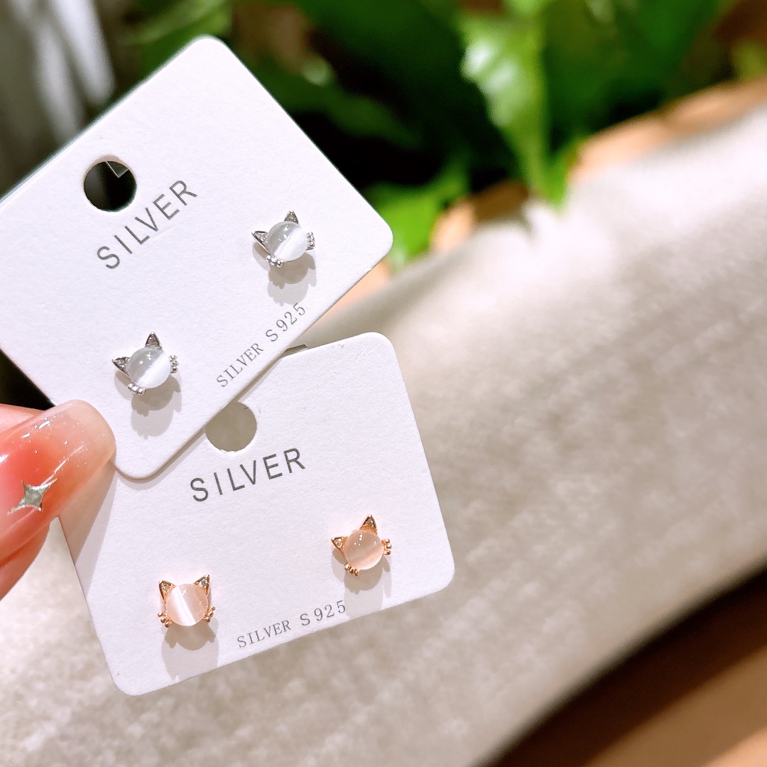 Hypoallergenic Silver Earrings Playful Mother's Day Gold