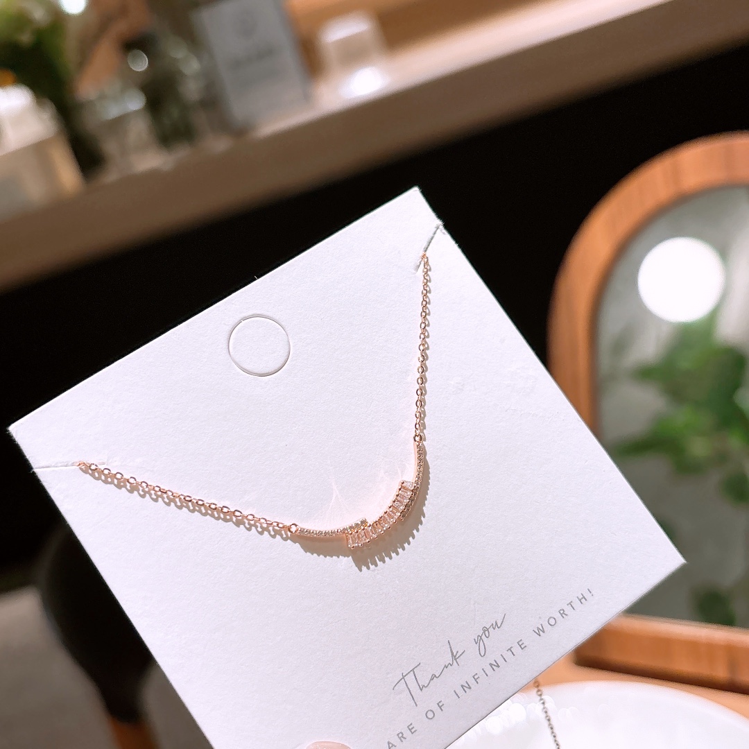 Hypoallergenic Silver Necklace Lively Workplace Gold