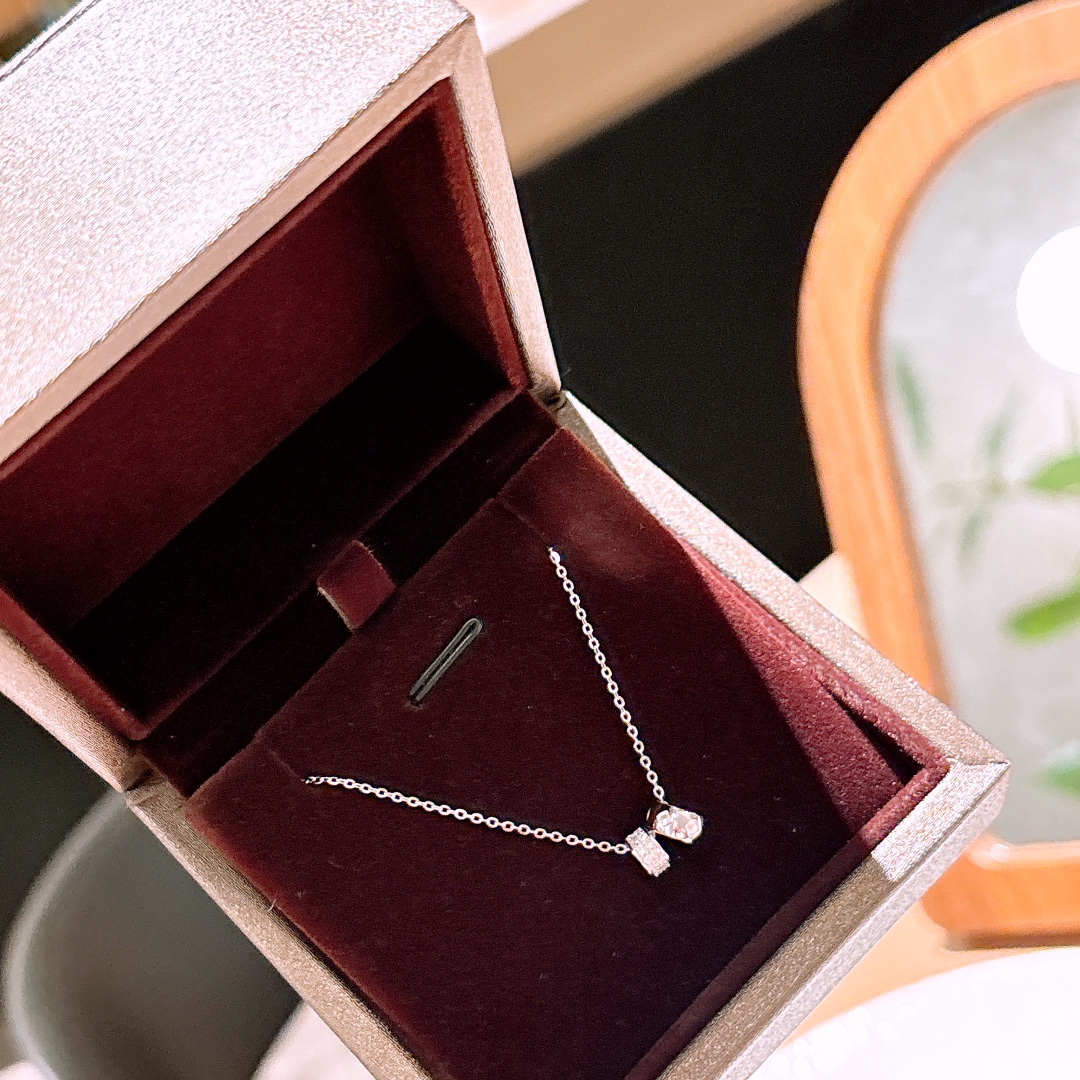 High Polish Silver Necklace Chic Graduation Silver