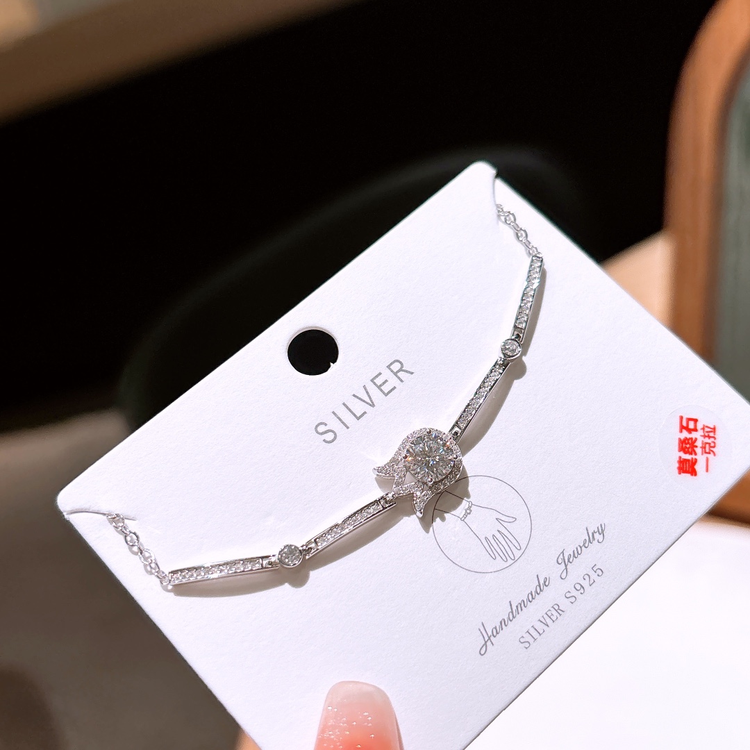 Fine Silver Moissanite Bracelet Lively Gift for Her Silver