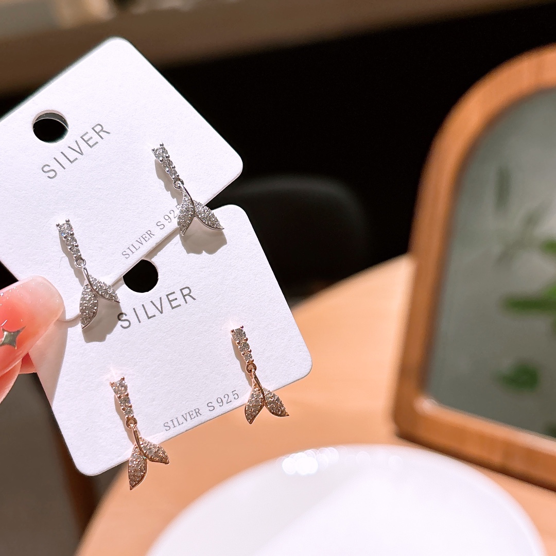 Hypoallergenic Silver Earrings Dainty Housewarming Silver