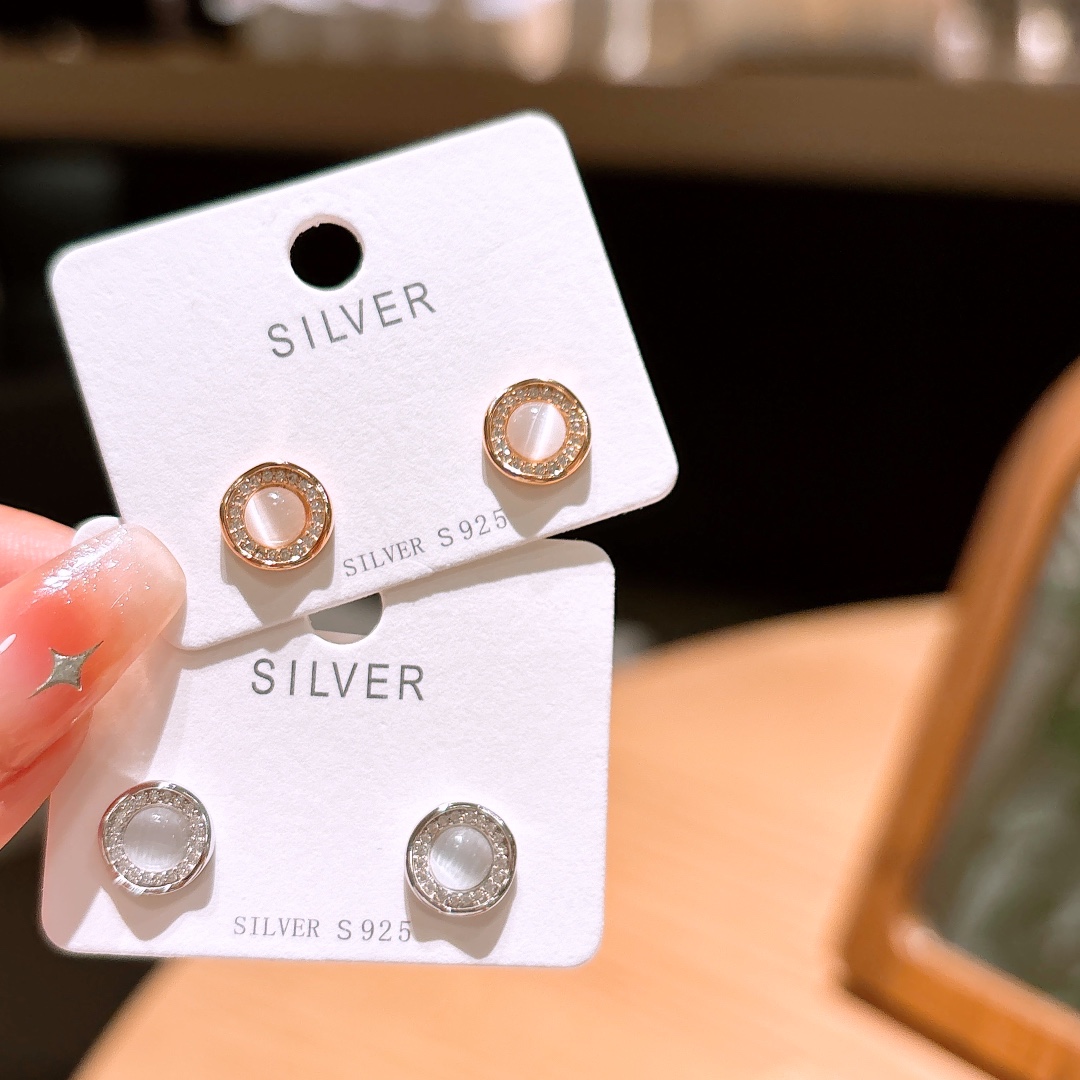 Nickel Free Silver Earrings Vintage New Year Gold