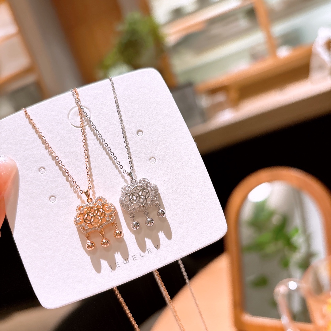 フレンチファインシルバーネックレスシルバー 新年