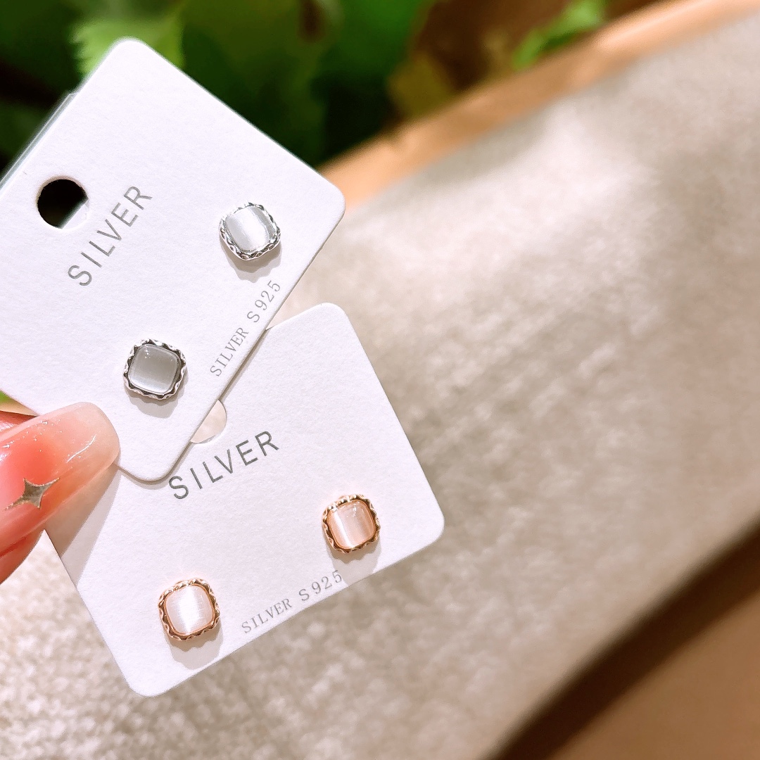 High Polish Silver Earrings Light Luxury Graduation Silver