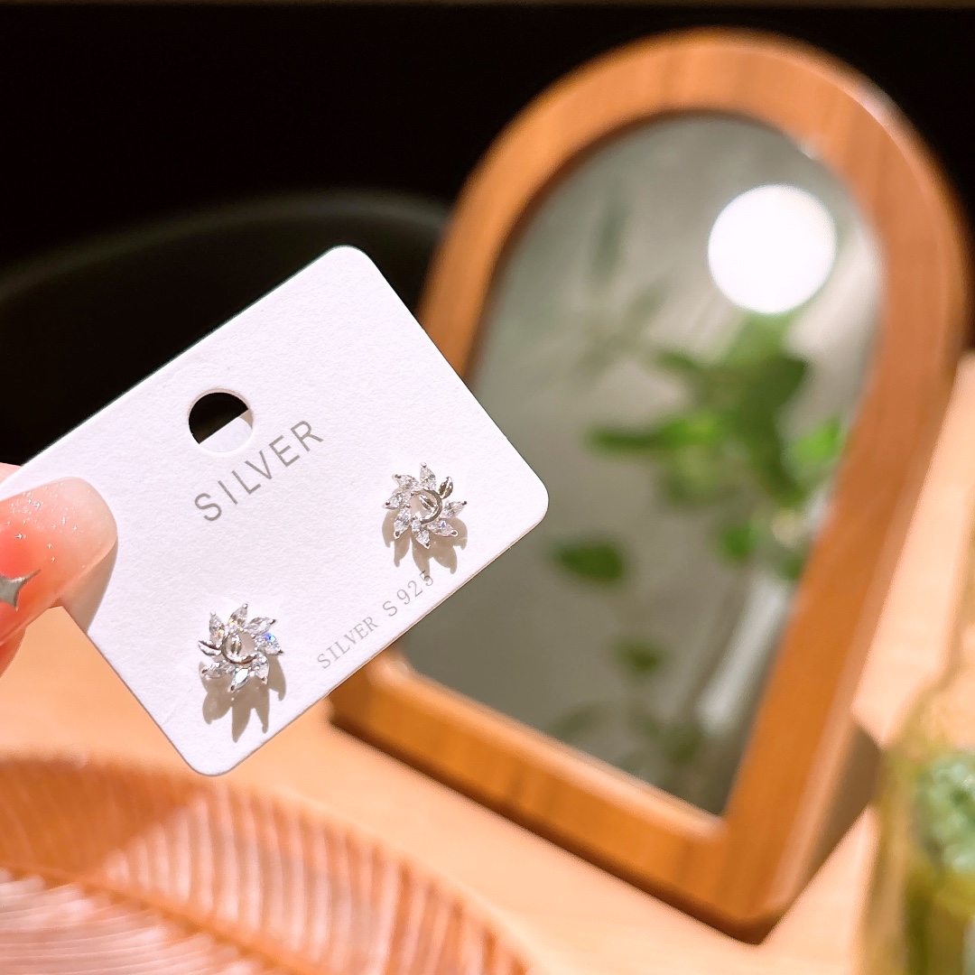 Fine Silver Earrings Soft Office Gold