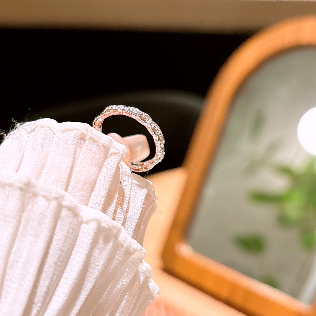 High Polish Silver Ring Intellectual Confession Gold