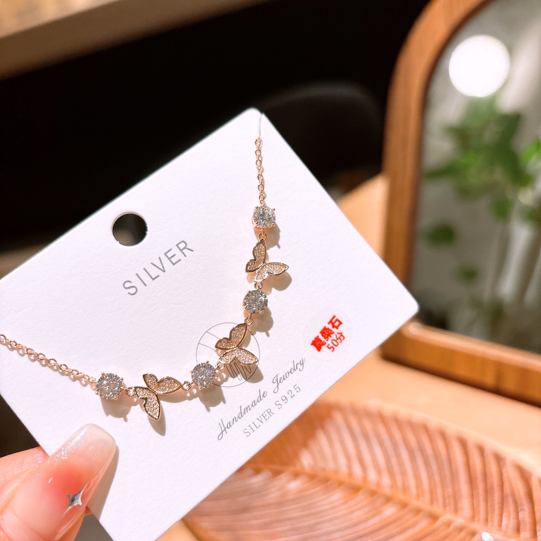 Low Allergy Silver Moissanite Bracelet Sweet & Cool New Year Gold