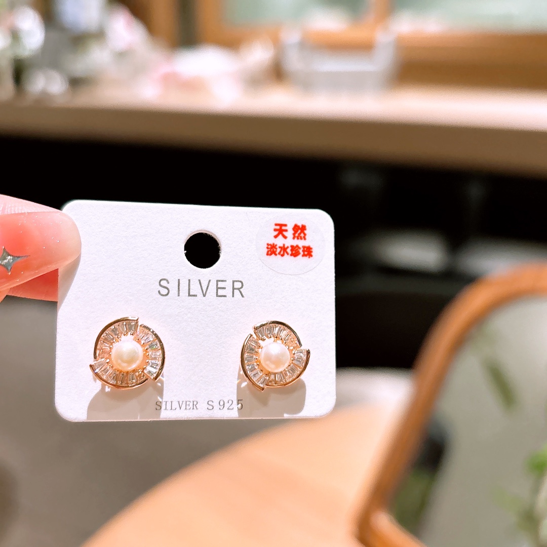 Low Allergy Silver Freshwater Pearl Studs Premium Wedding Gold