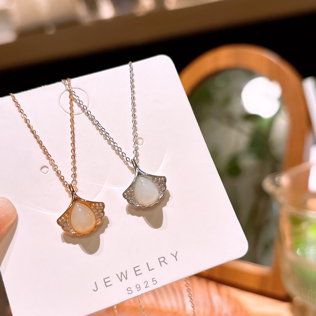 Hypoallergenic Silver Hetian Jade Necklace Delicate Graduation Gold