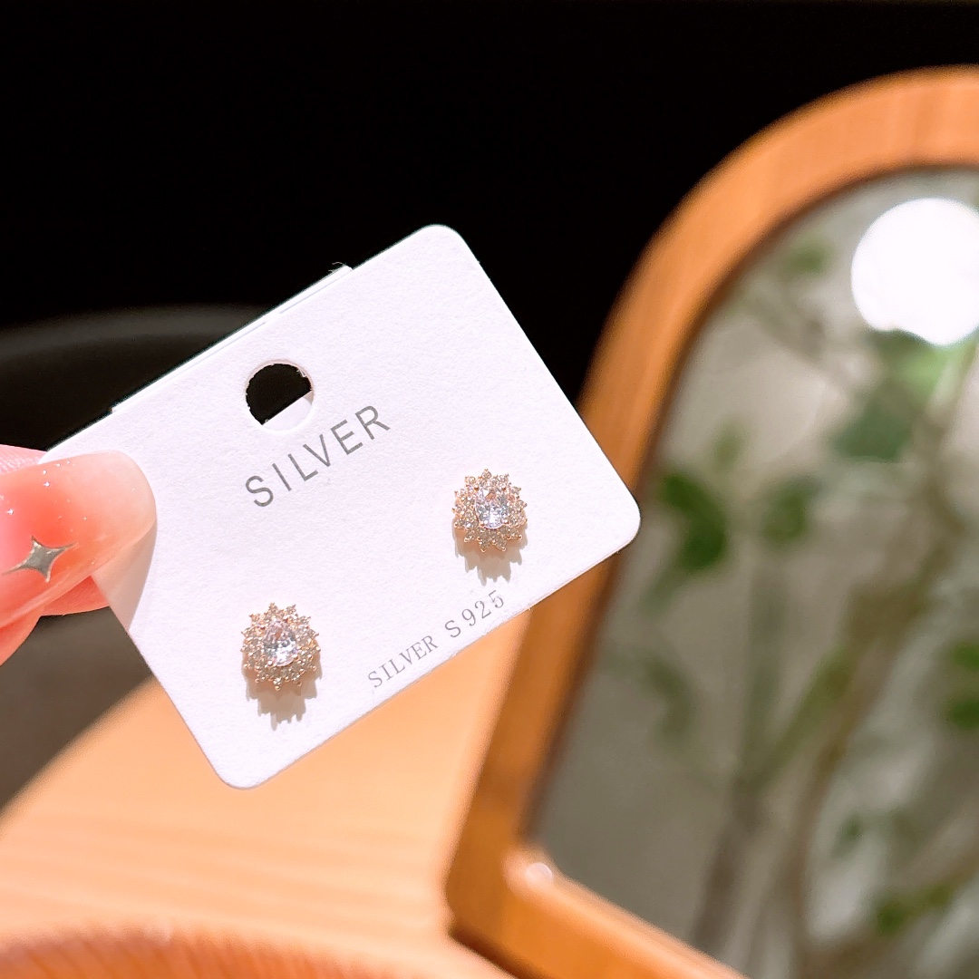 Solid Silver Earrings Girly Banquet Gold