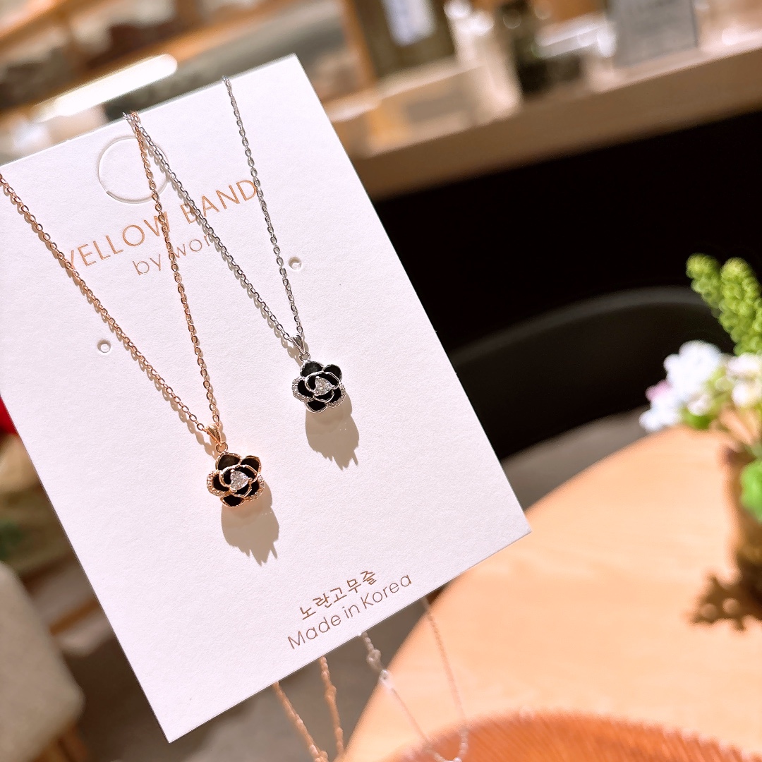 Hypoallergenic Silver Necklace Premium Gift for Her Gold