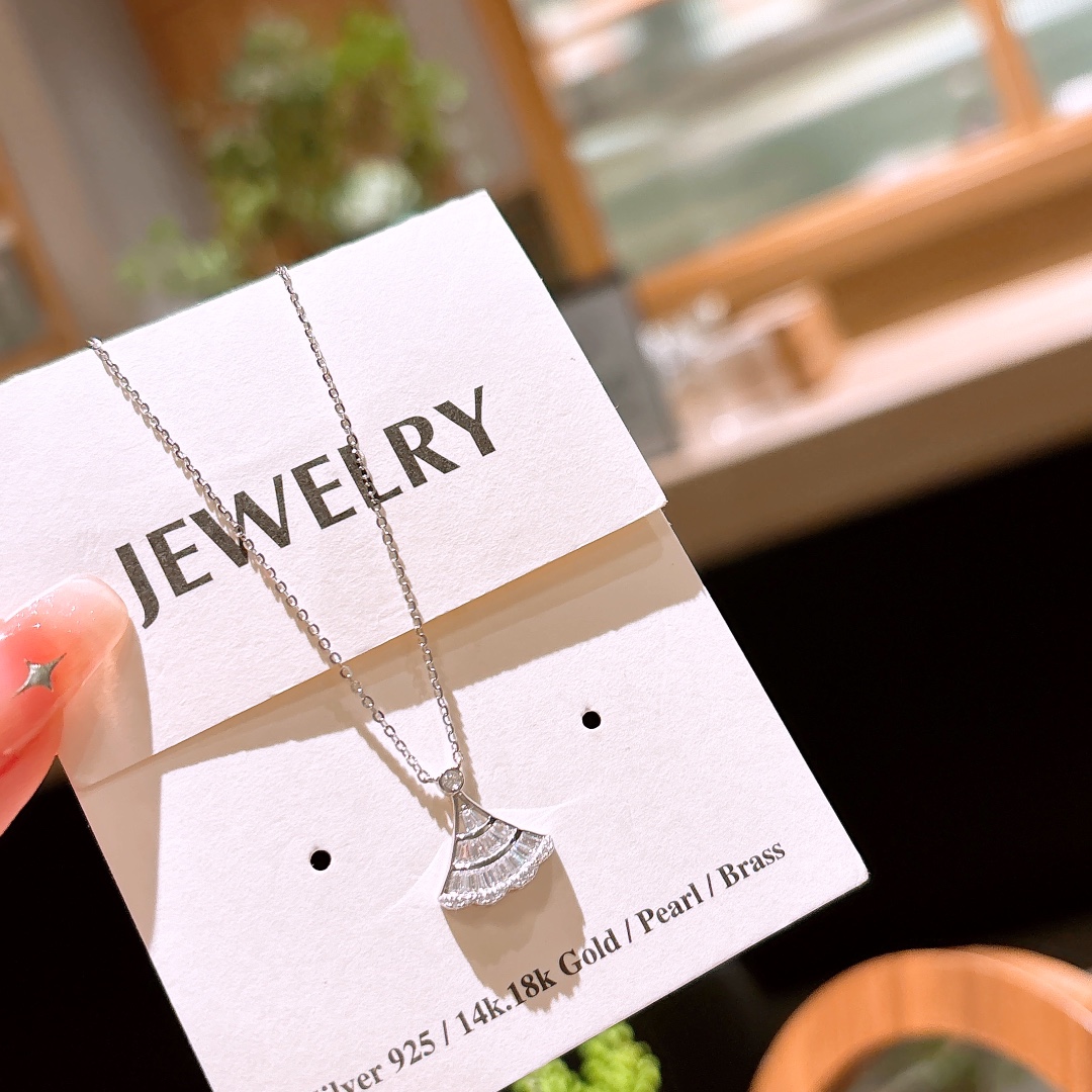 Hypoallergenic Silver Necklace Artistic Everyday Wear Gold