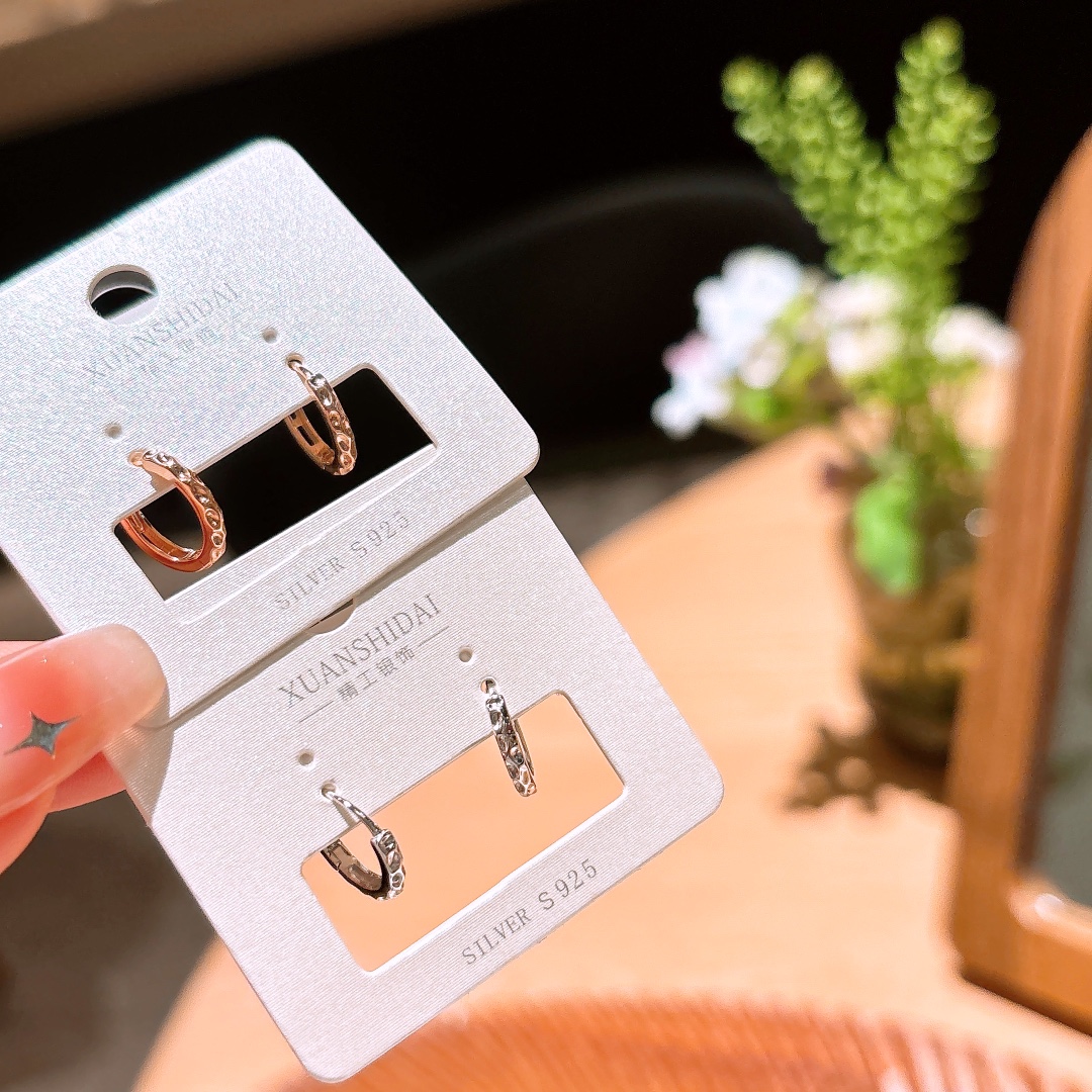 Solid Silver Ear Cuffs Lively Birthday Gold