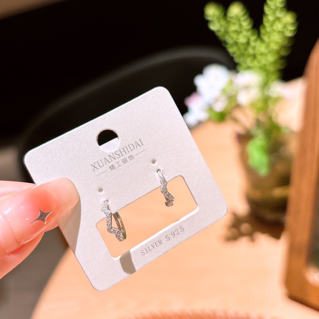 925 Silver Ear Cuffs Gentle Banquet Silver