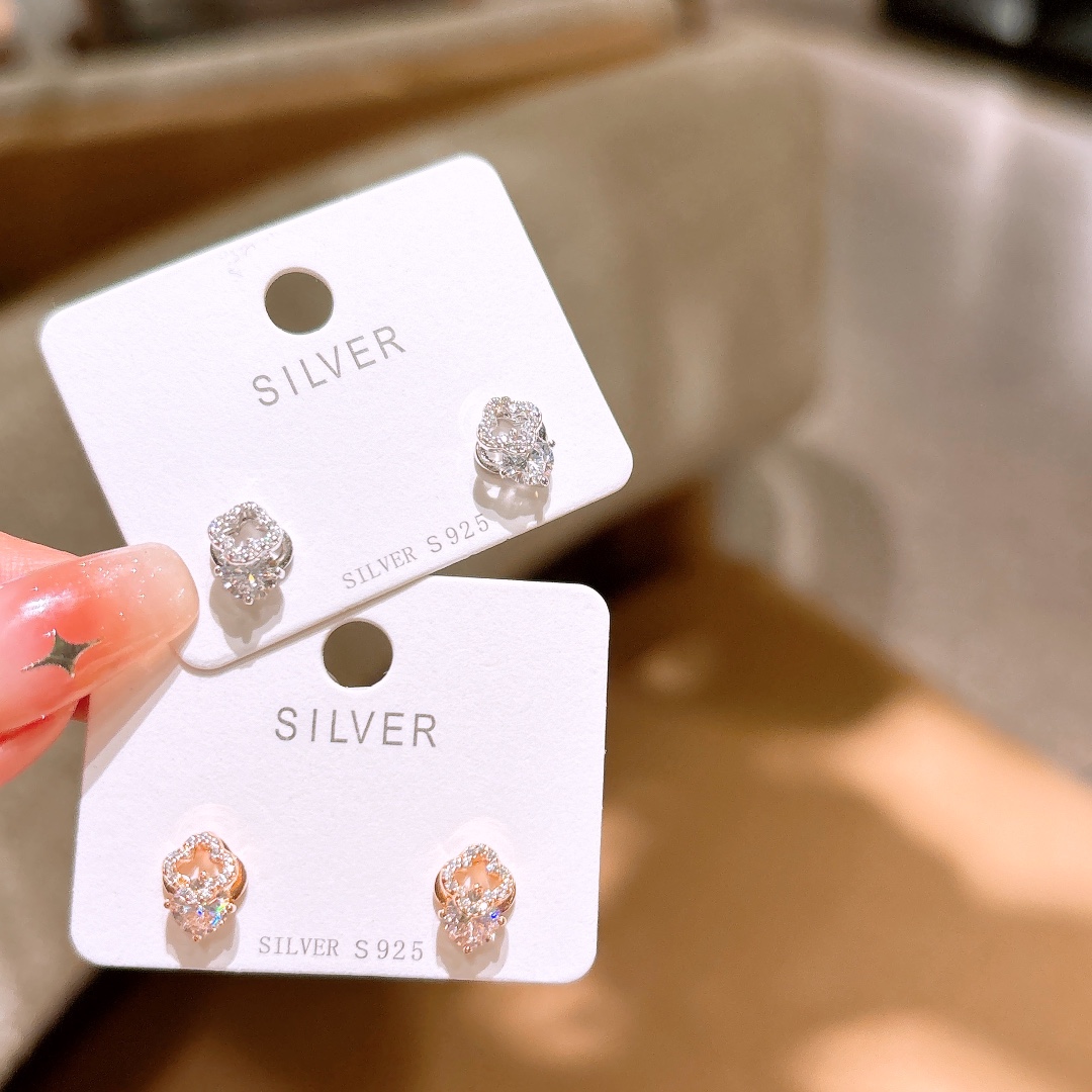 Hypoallergenic Silver Earrings Premium Graduation Silver