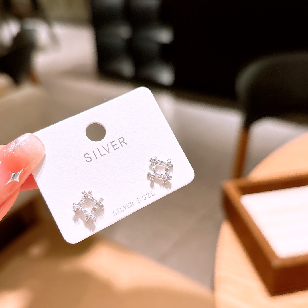 ユニーク低アレルギー銀イヤリングシルバー 母の誕生日