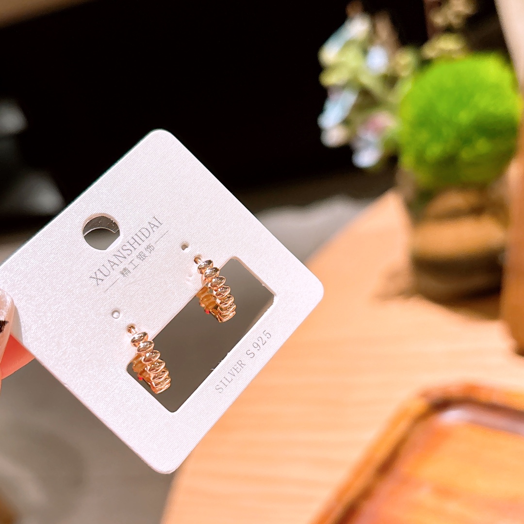 Solid Silver Ear Cuffs Unique Spring Festival Gold