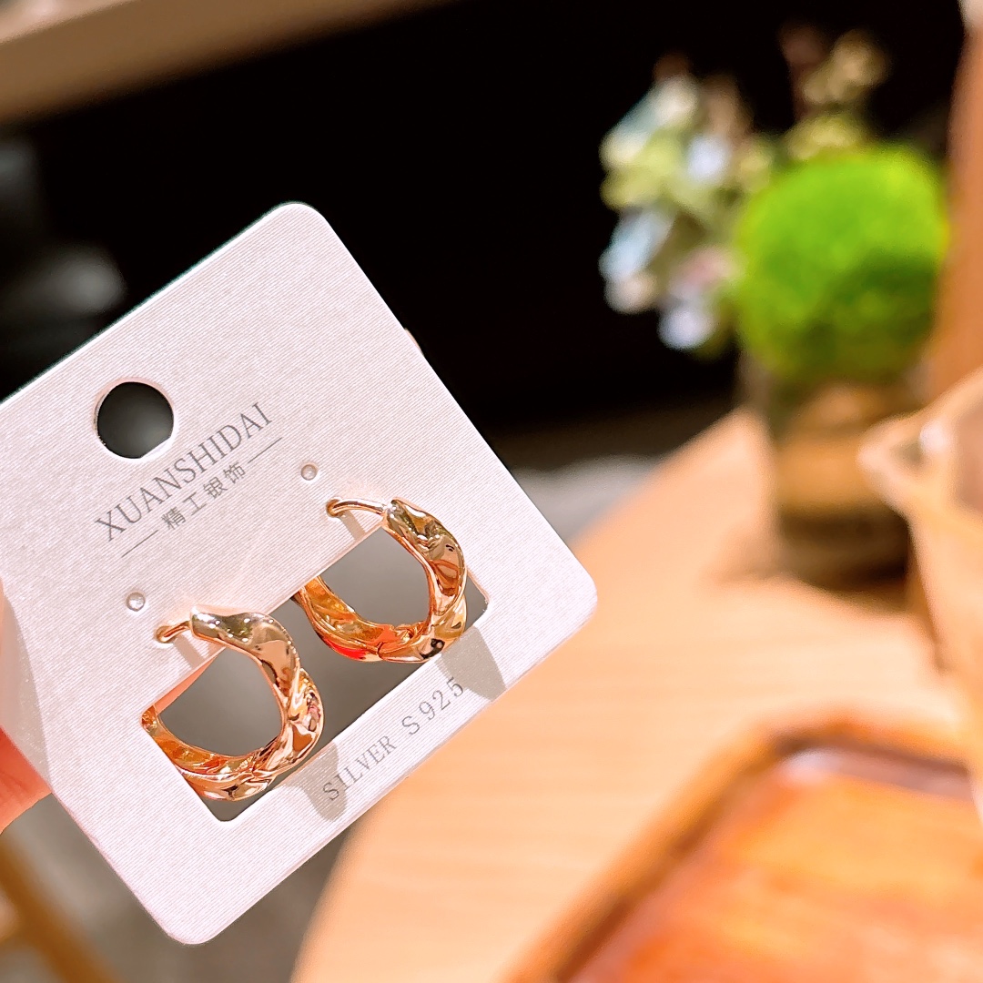 S925 Sterling Silver Ear Cuffs Dainty New Year Gold