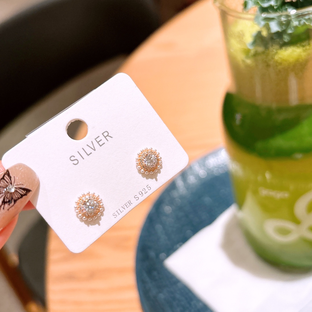 S925 Sterling Silver Earrings French New Year Gold