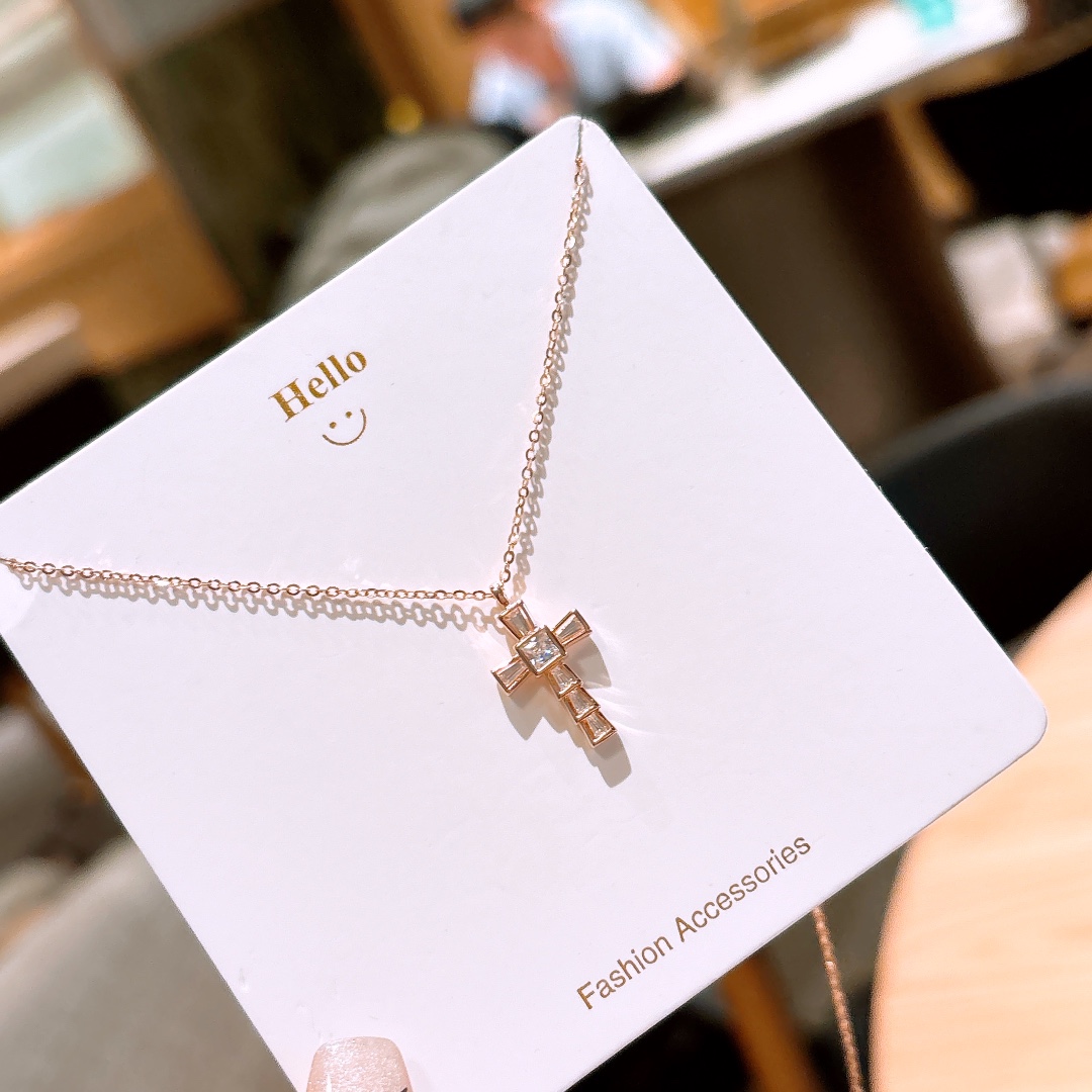 S925 Sterling Silver Necklace Playful Christmas Gold