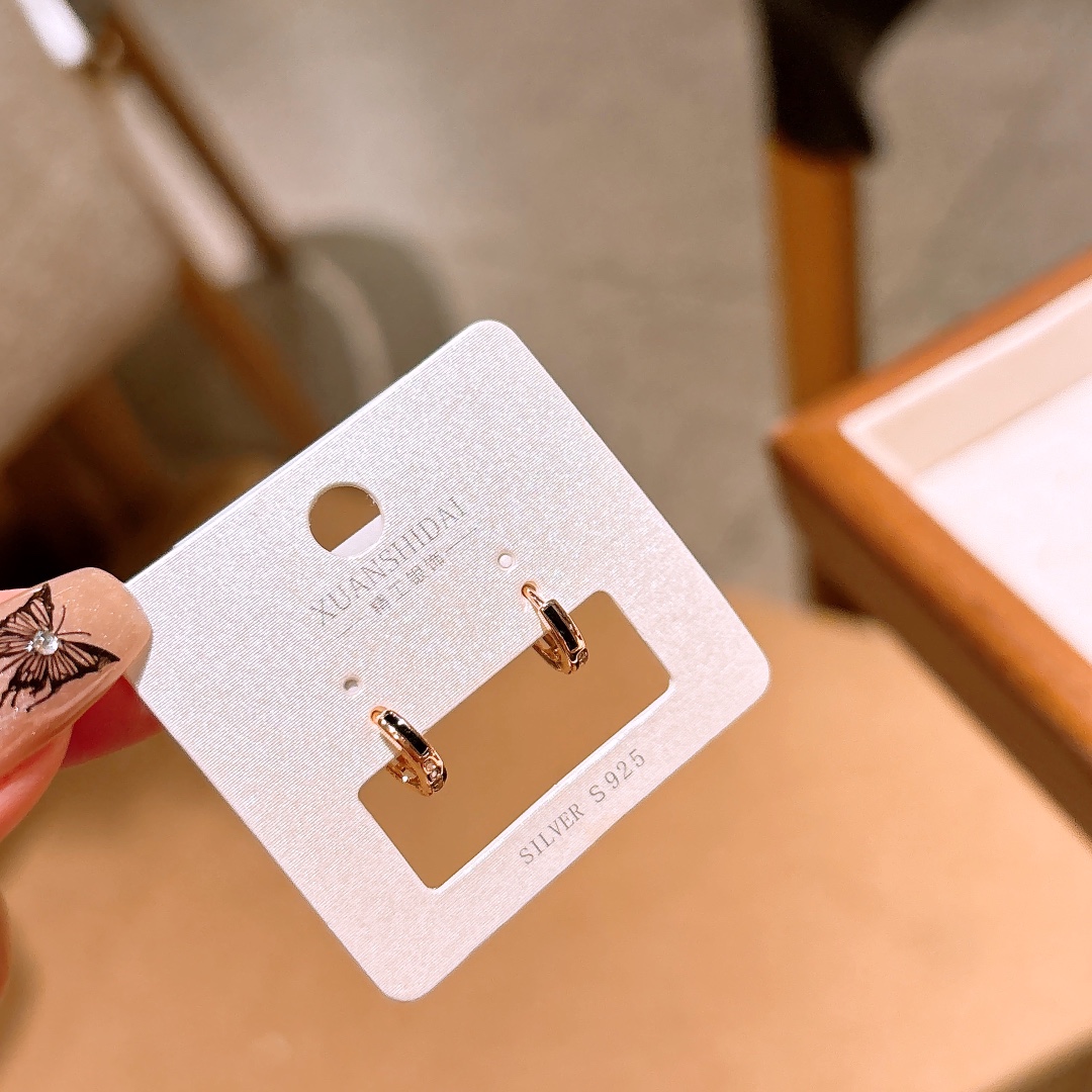 ミニマリストニッケル無添加銀イヤーカフゴールド 職場