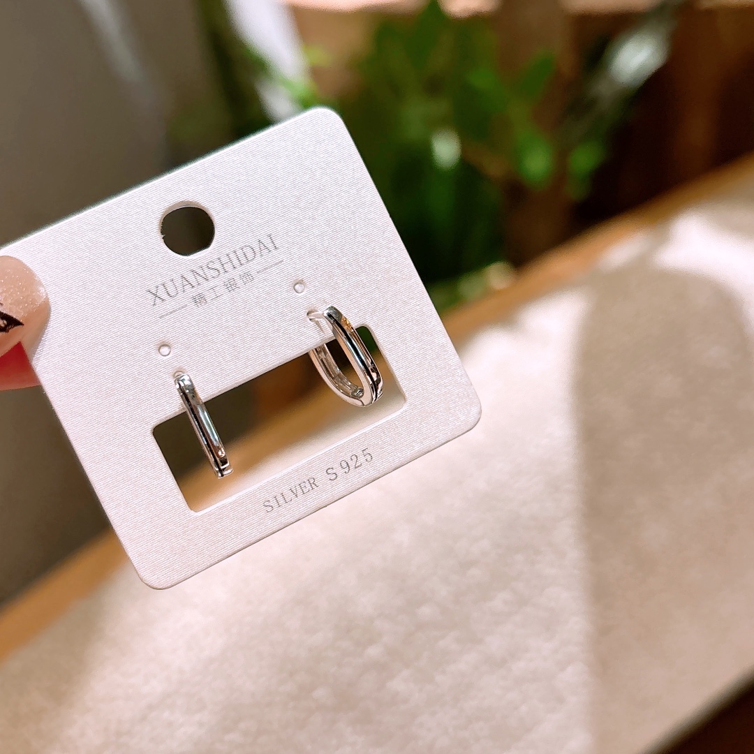 シックアレルギー対応シルバーイヤーカフゴールド 旅行