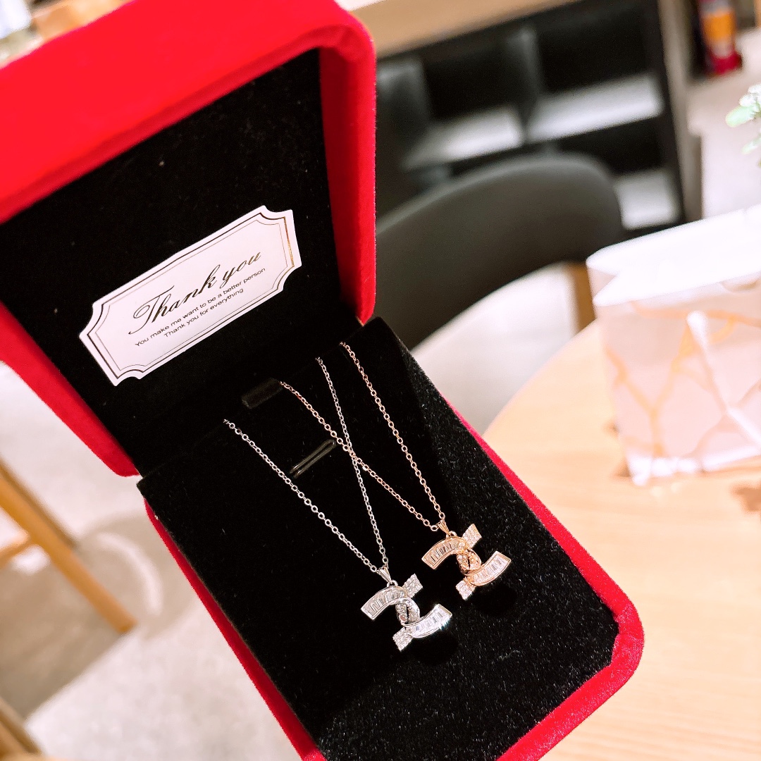 ユニーク高品質シルバーネックレスゴールド 卒業