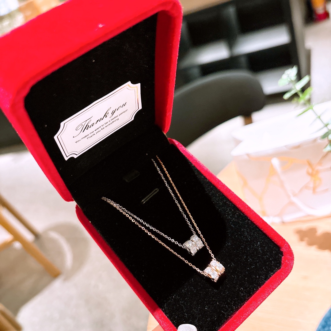 High Polish Silver Necklace Light Luxury New Year Silver