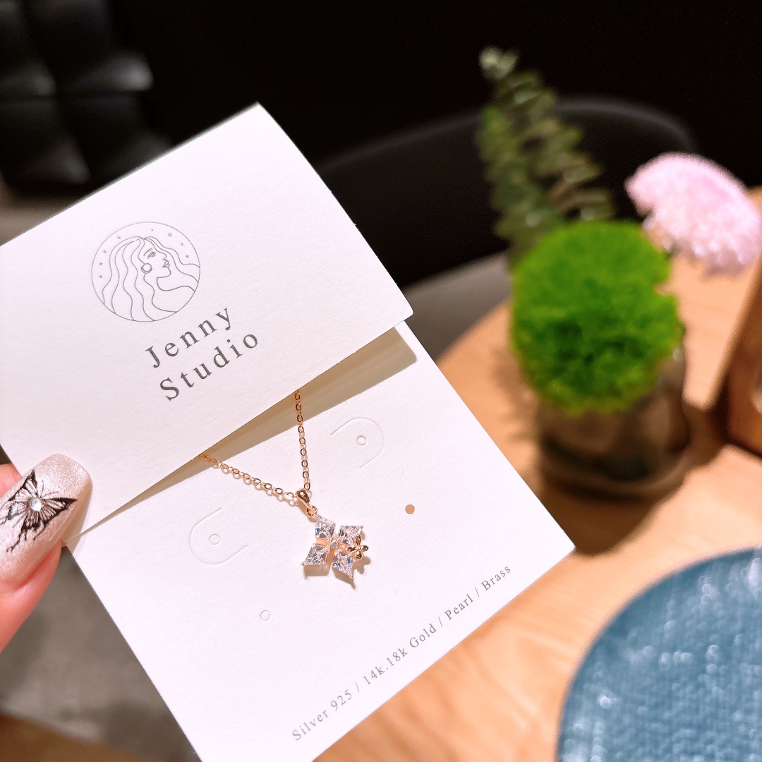 Fine Silver Necklace Gentle Valentine's Day Silver