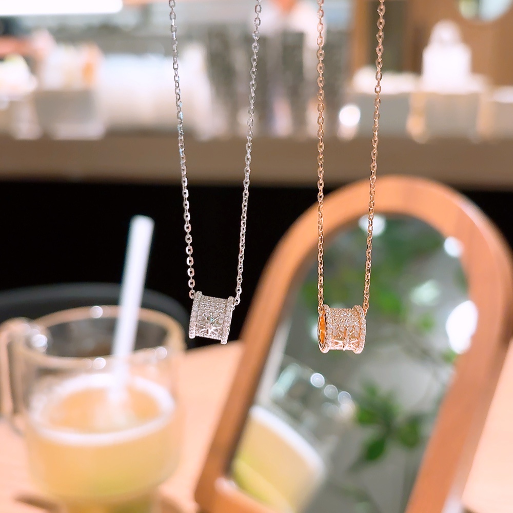 High Polish Silver Necklace Gentle Party Silver