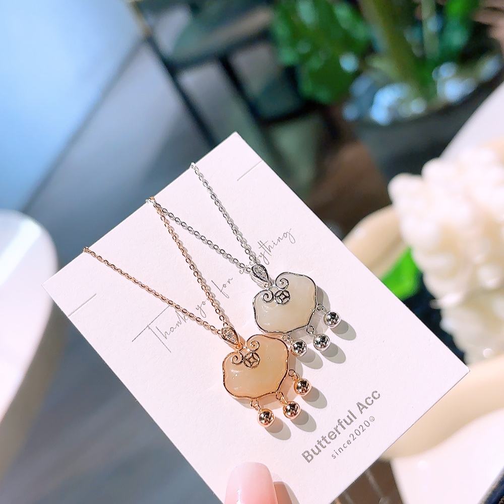 Low Allergy Silver Hetian Jade Necklace Precision Christmas Silver