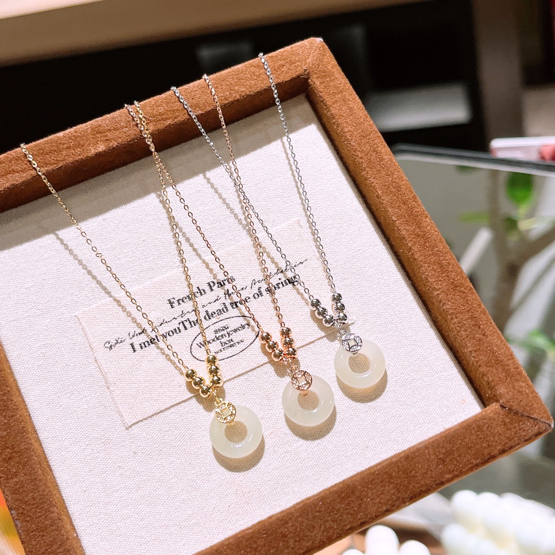 Fine Silver Hetian Jade Necklace Girly Mother's Birthday Gold