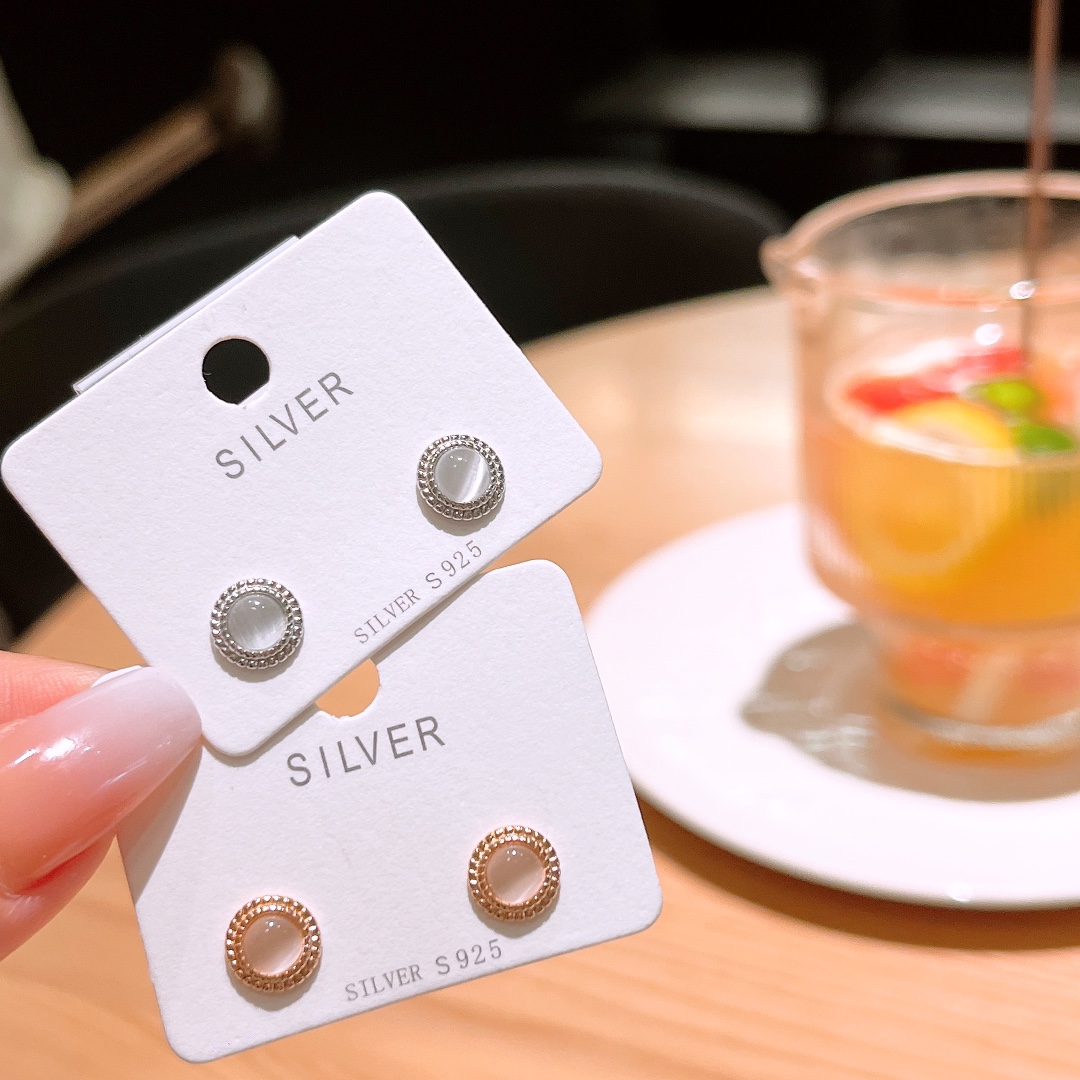 甘いニッケル無添加銀イヤリングシルバー 母の誕生日