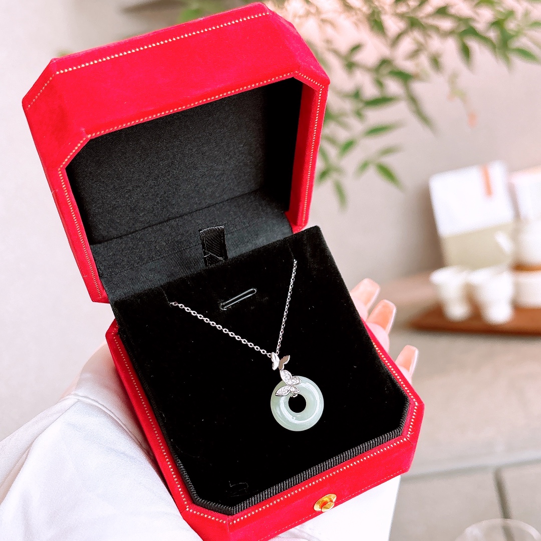 High Polish Silver Hetian Jade Necklace Dainty Everyday Wear Gold