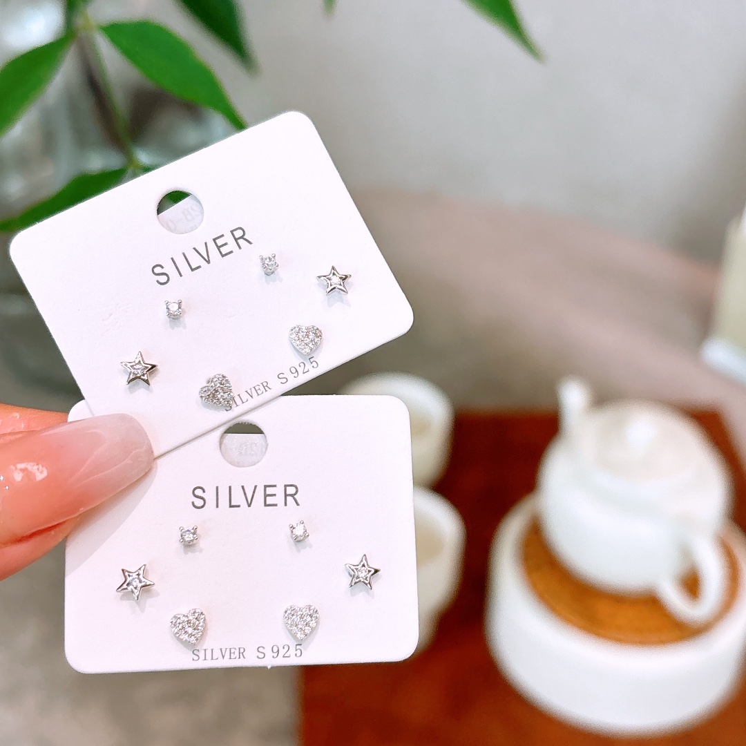 Hypoallergenic Silver Earrings Gentle Date Night Gold