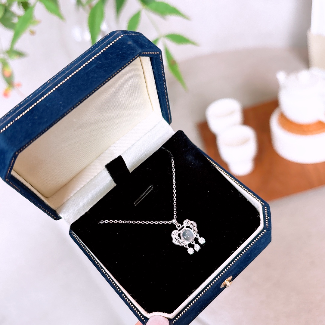 Fine Silver Necklace Precision Wedding Favor Gold