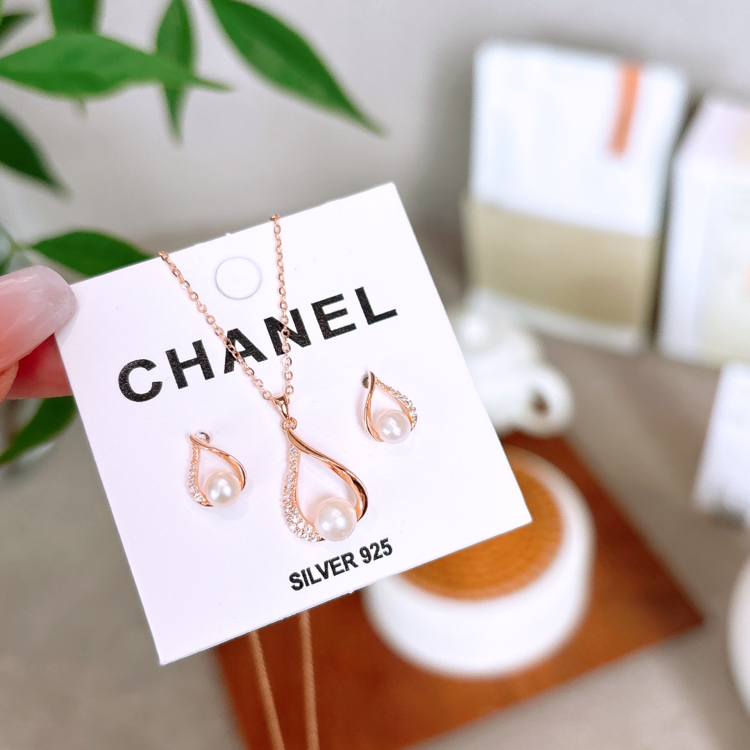 ミニマル高品質シルバーイヤリング＆ネックレスセットゴールド ウェディングギフト