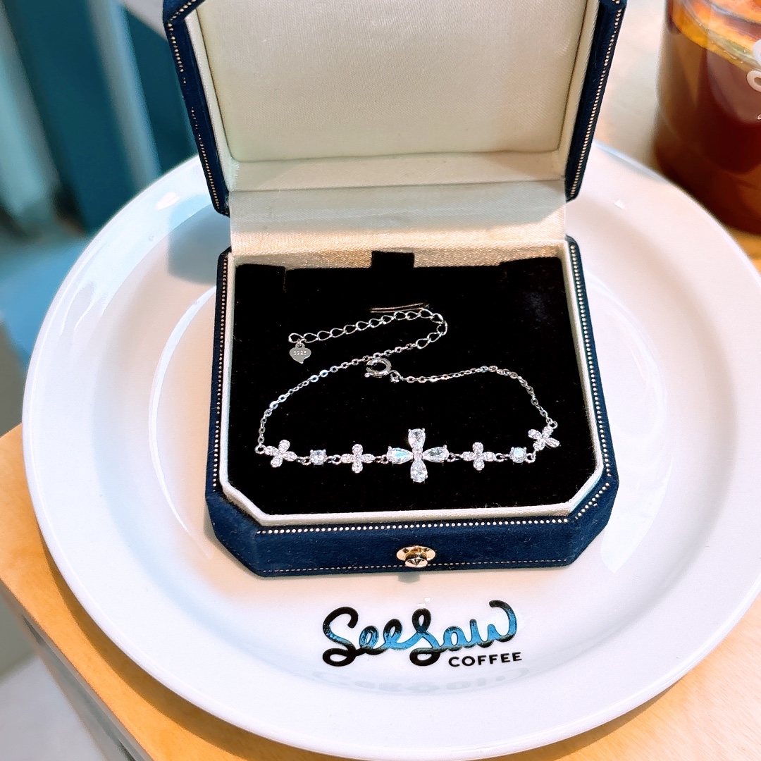 森ガール純銀ブレスレットシルバー 自分へのご褒美