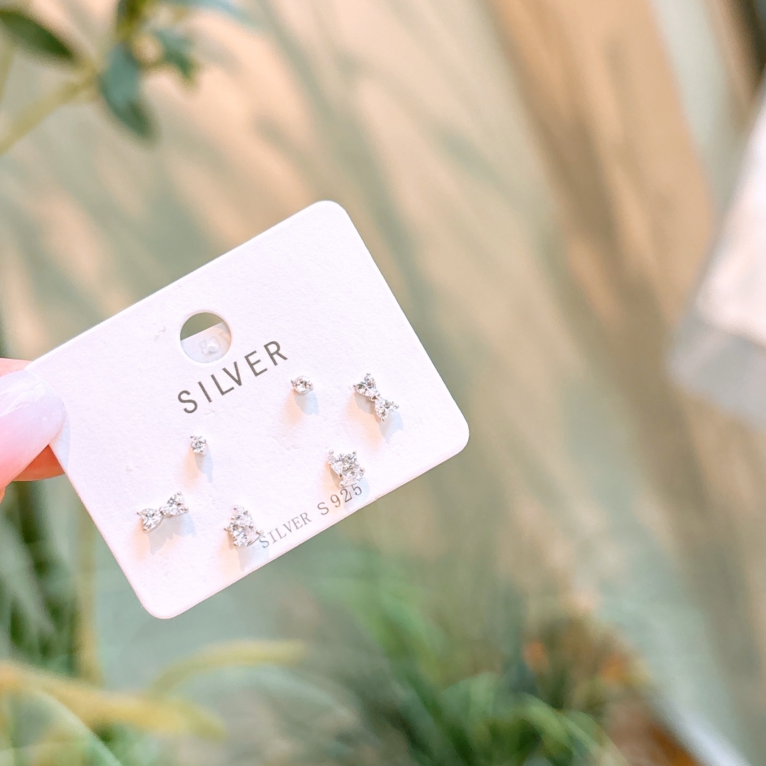 インスタ風ファインシルバーイヤリングシルバー 春節