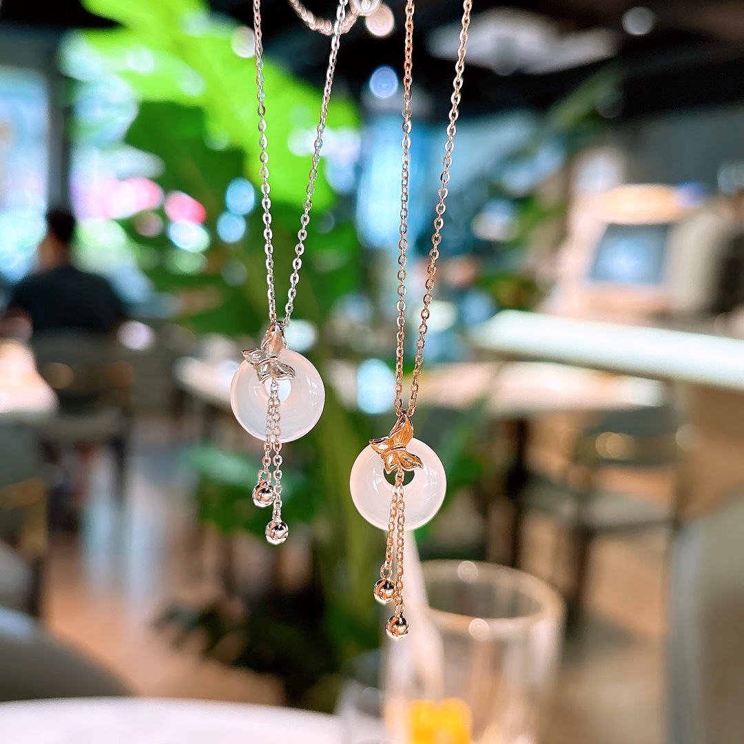 High Polish Silver Necklace Ultra Minimal Valentine's Day Silver