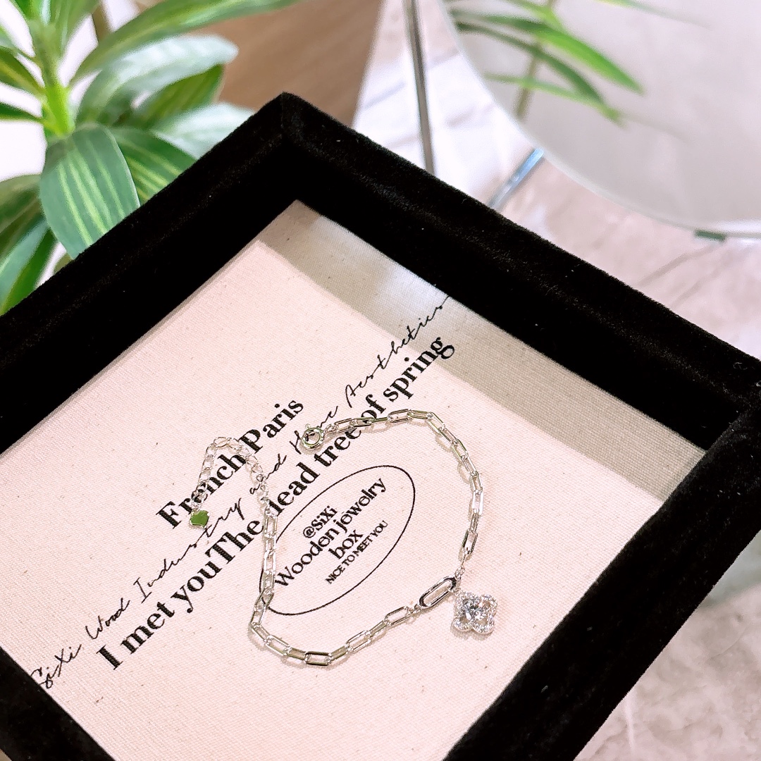 甘い低アレルギー銀ブレスレットゴールド 通勤