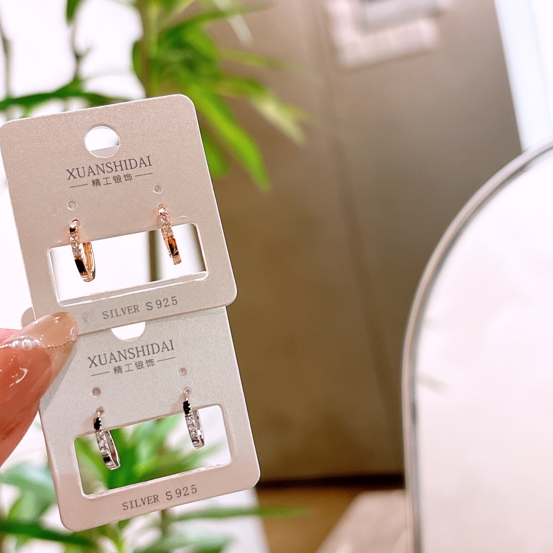 Nickel Free Silver Ear Cuffs Ultra Minimal Wedding Favor Silver