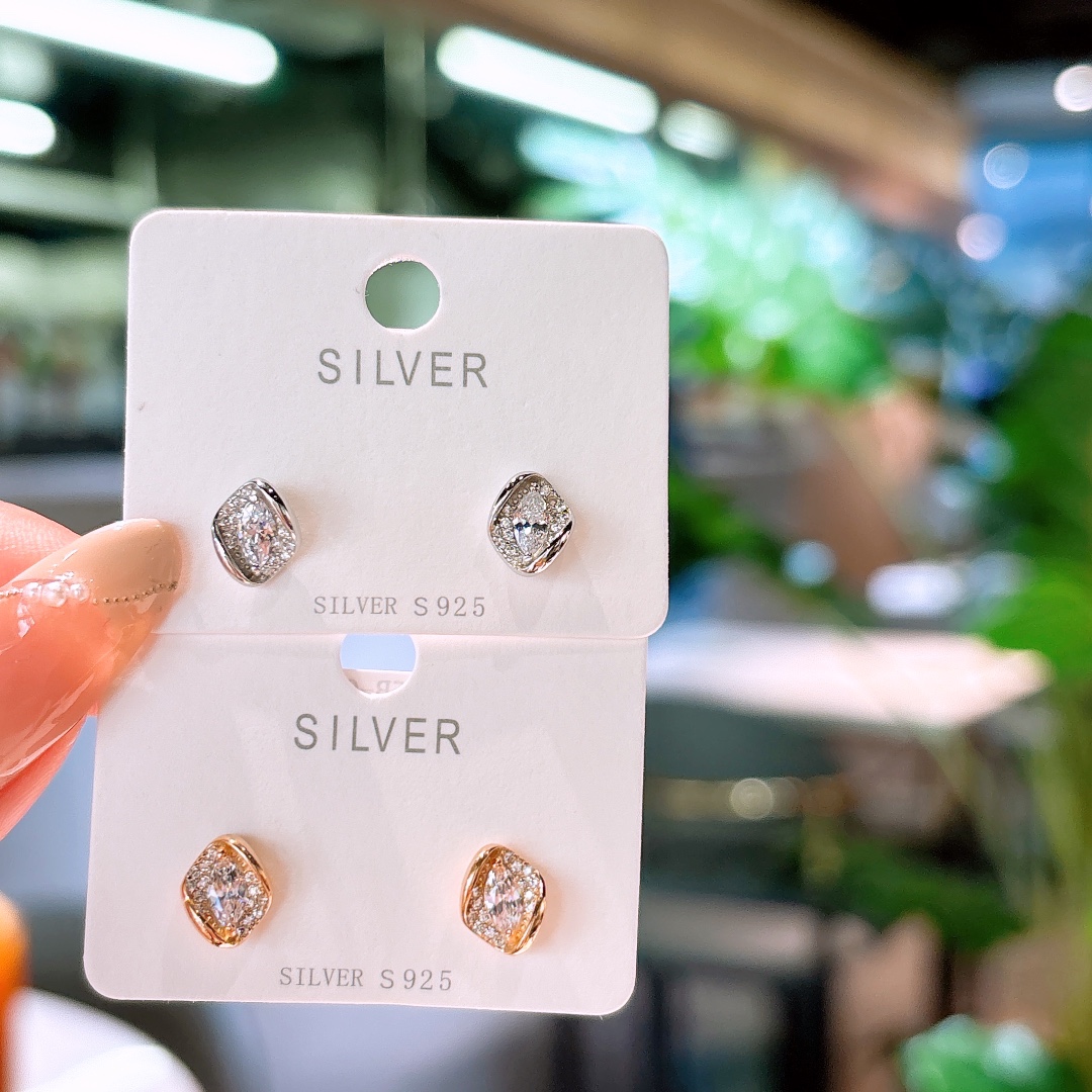 High Polish Silver Earrings Sweet & Cool Engagement Silver