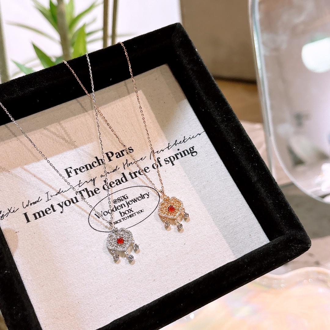 Hypoallergenic Silver Necklace Chic Spring Festival Silver