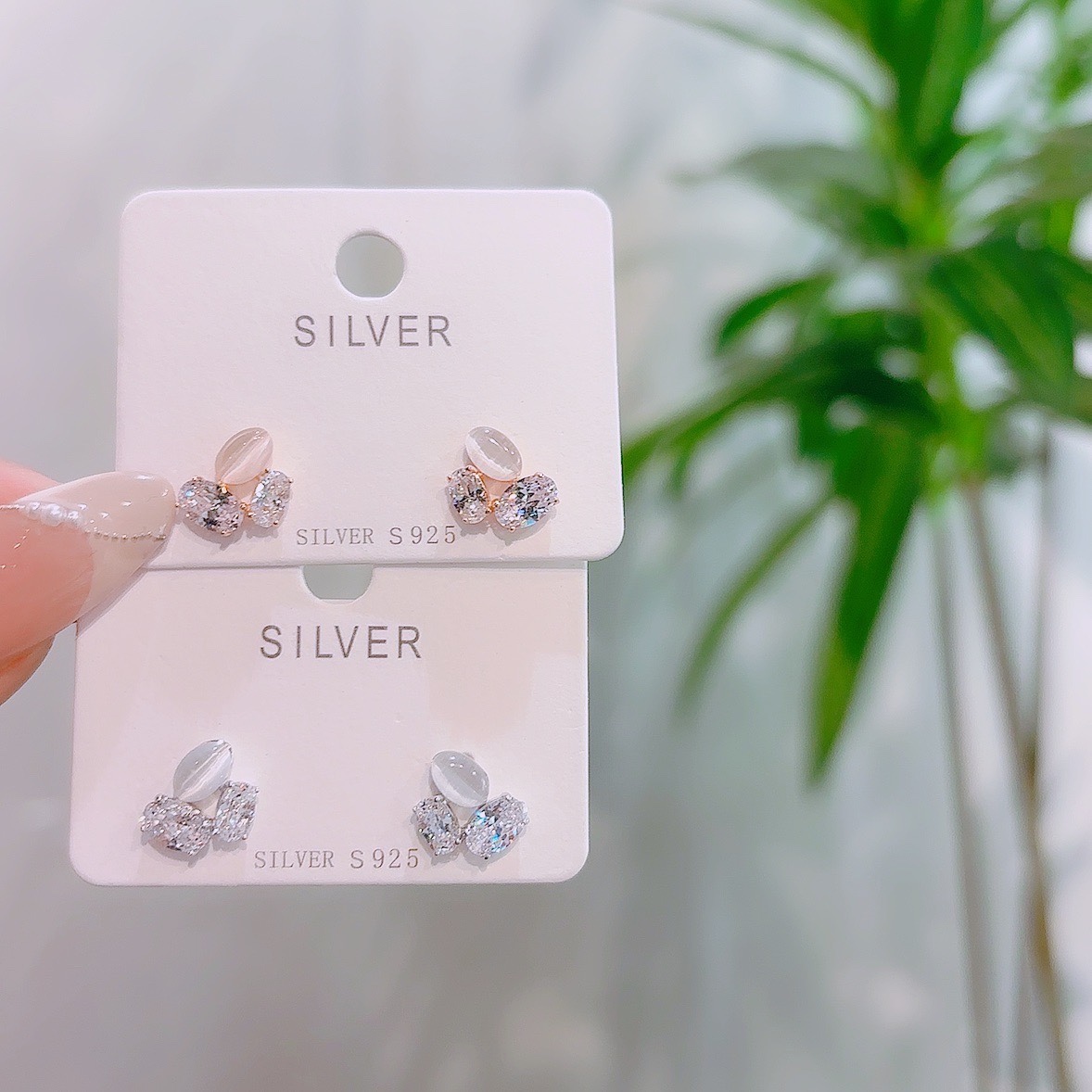 シック低アレルギー銀イヤリングゴールド 母の日